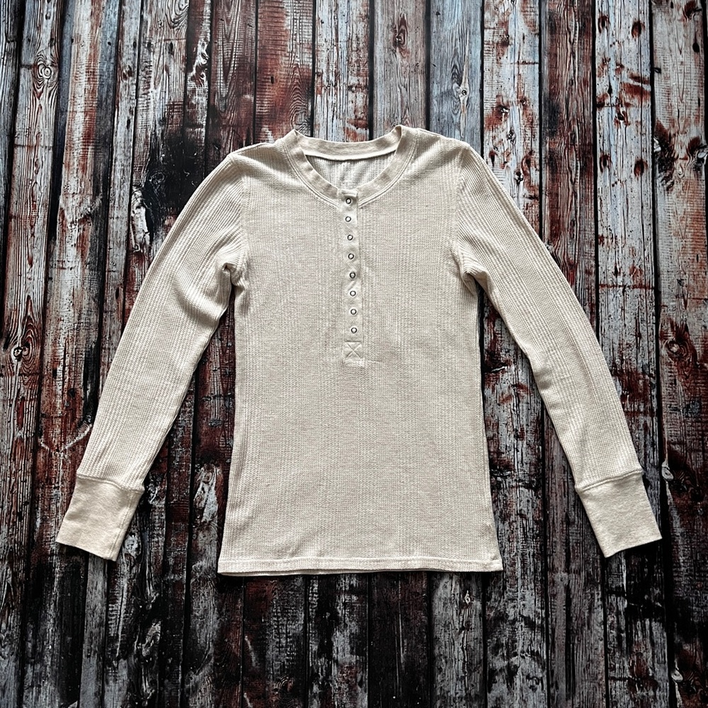 Aerie Cream Long Sleeve Textured Henley Shirt
